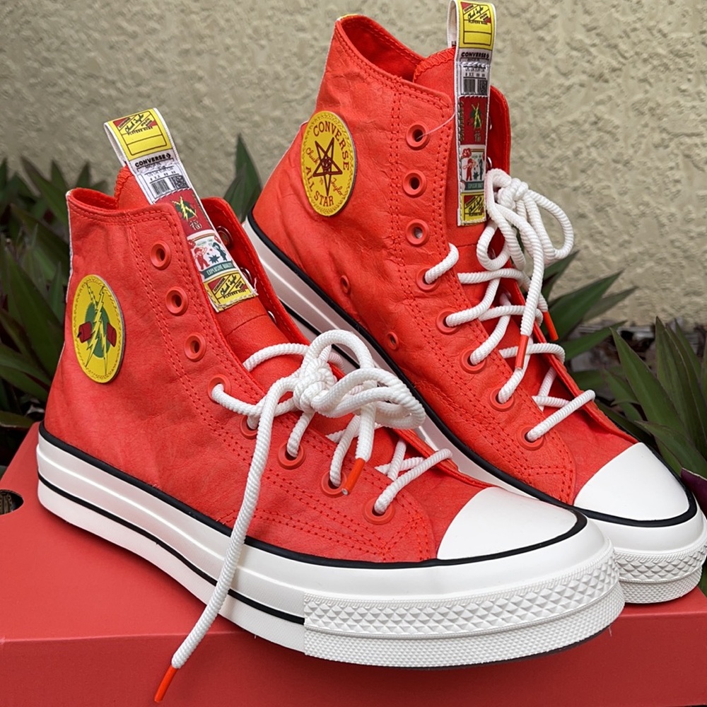 CONVERSE CHUCK 70 HI WMNS - Picture 9 of 16